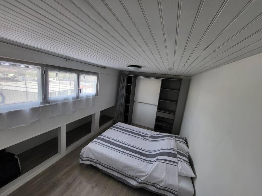 Appartement Proche Des Remparts Langres Eksteriør bilde